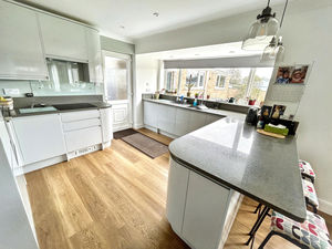 Kitchen- click for photo gallery